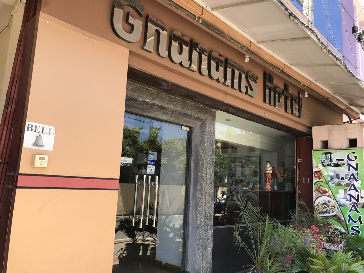 Gnaanams Hotel And Restaurant Jaffna Exterior foto