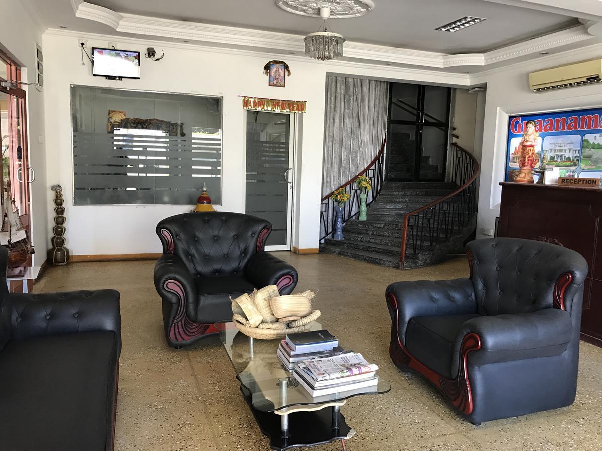 Gnaanams Hotel And Restaurant Jaffna Exterior foto