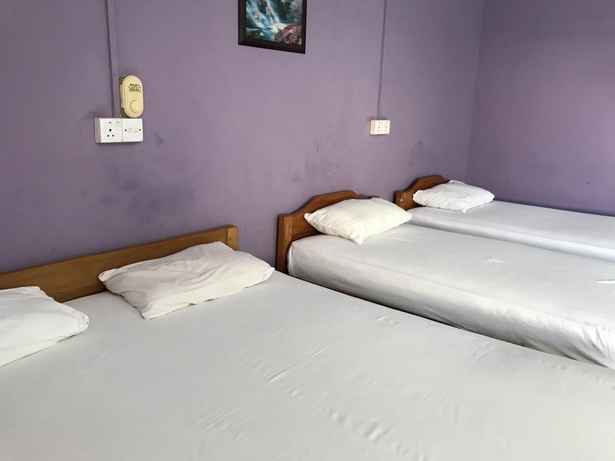 Gnaanams Hotel And Restaurant Jaffna Exterior foto